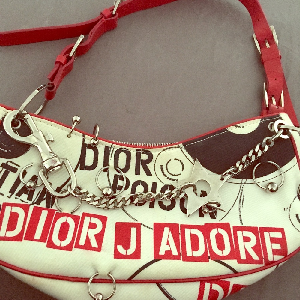 Dior purse